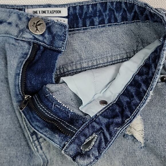 One X One Teaspoon Acid Washed Destroyed Denim Jean Mini Skirt 28 - Picture 3 of 11